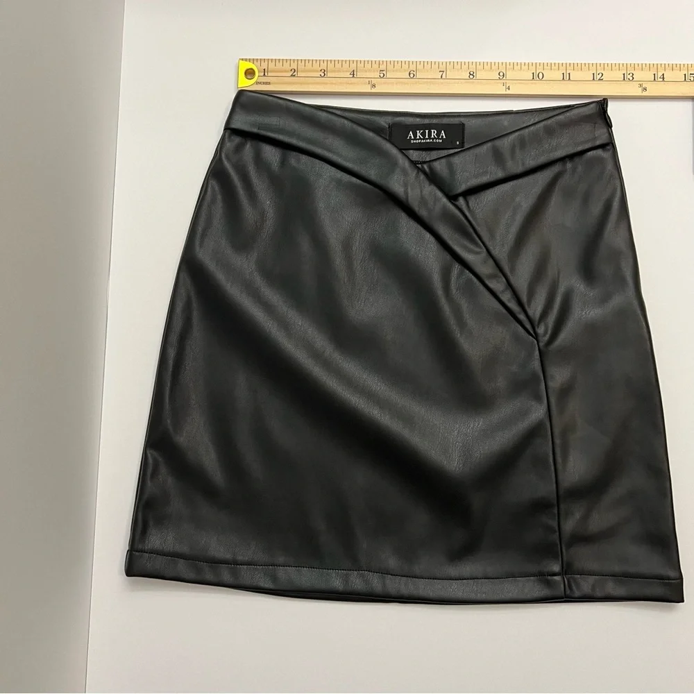 AKIRA Faux Leather Crossover Front Mini Skirt-Black - Picture 4 of 12